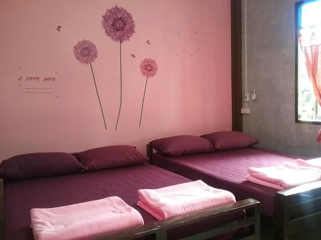 Sawang Guesthouse Ban Sawang Yai Exterior foto